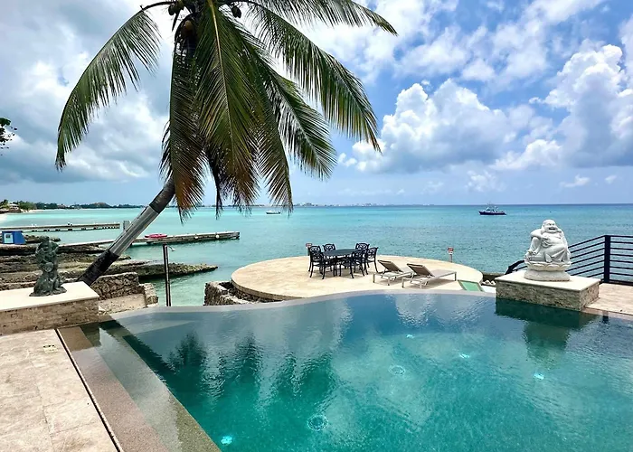 Seven Mile View #3B - Oceanfront Studio & Pool