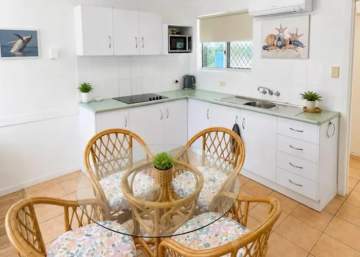 Beachfront At Silver Sands Hervey Bay