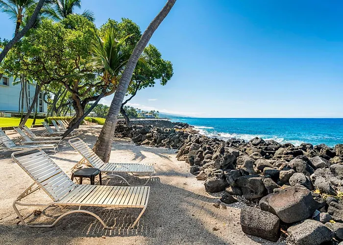 Kona Isle B25