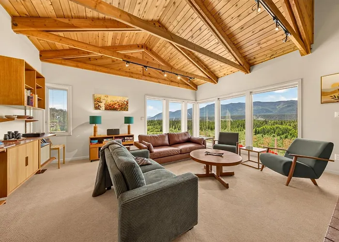 Cliff Cabin | Hot Tub | Spectacular Views