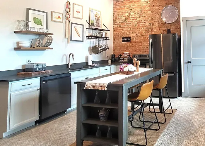 Boutique 2Br Loft, Soaking Tub & Fireplace By Cross-Key Vacation Rentals