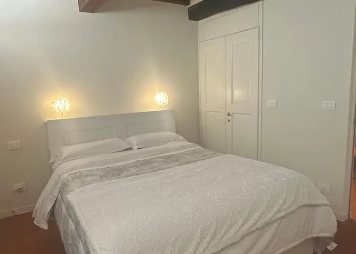 Home 28 Appartamento Nel Cuore Di Modena Centro