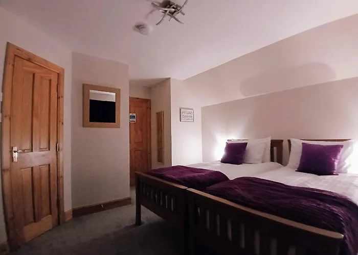 Larchside Guest House