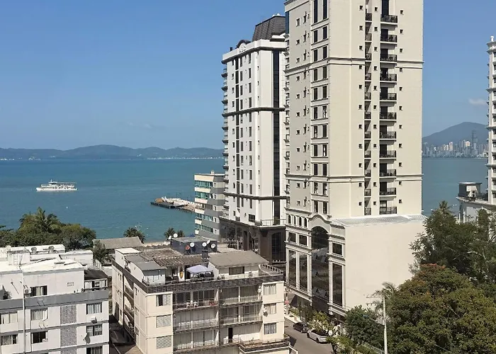 Manhattan Flats 2 Min A Pe Da Praia