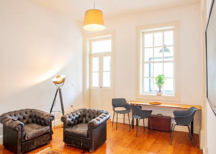 House, Garden & Terrace-4Br-8 Minutes The Beach