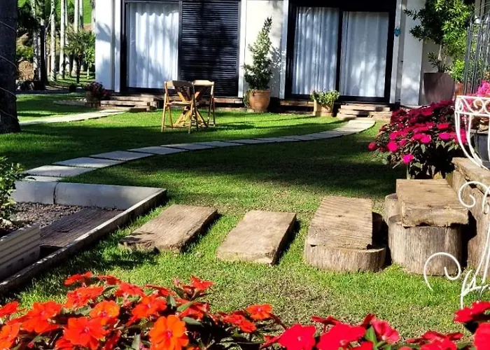 Suítes Villa Pomerode Hospedagem - Conforto e aconchego conectados com a Natureza