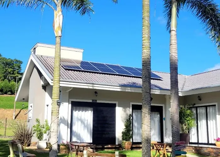 Suítes Villa Pomerode Hospedagem - Conforto e aconchego conectados com a Natureza