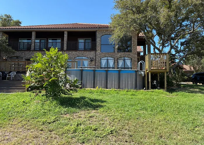 Luxurious Lakefront Estate: Spectacular Views And 600-Ft Private Jetty & Boat Ramp