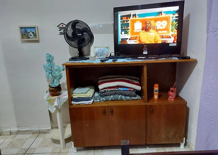 Quarto em Aparecida para quatro pessoas próximo ao santuário nacional