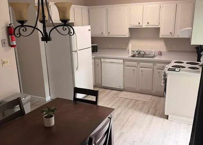 Psu 2Br 2Ba Townhome W Parking Near Campus Stadium