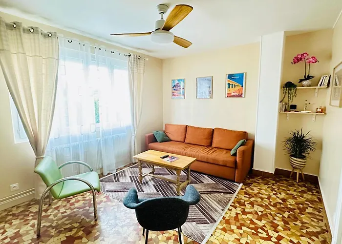 Charmante Maison Renovee, Calme Et Proche Du Centre