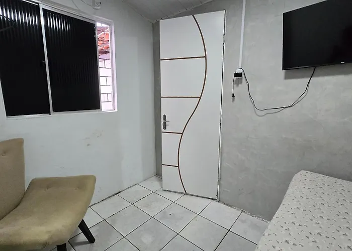 Quarto solteiro custo-benefício