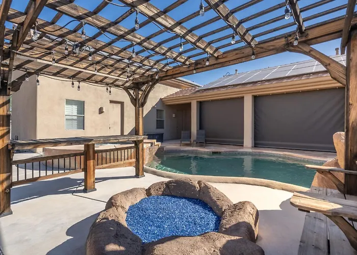 Mystic Desert Stay • Litchfield Park • Pool & Spa