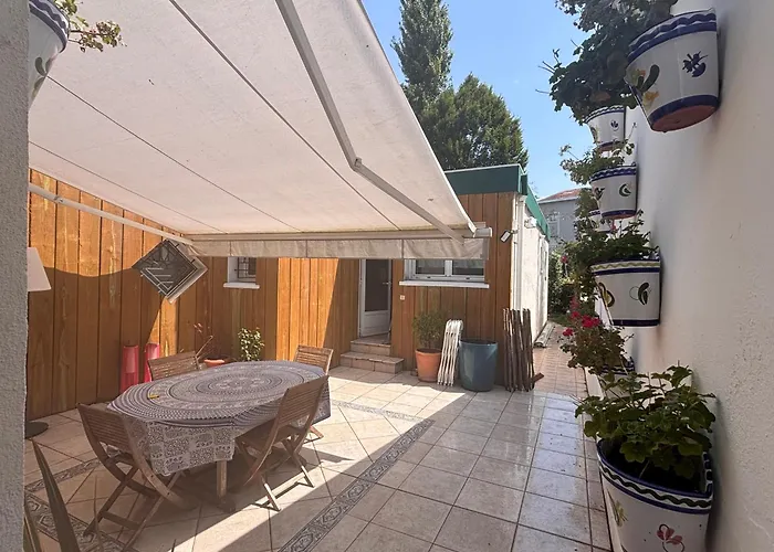 Grande Villa 10 Pers, Jardin Luxuriant, Piscine - Au Coeur De Dax - Proche Plages Et Pays Basque
