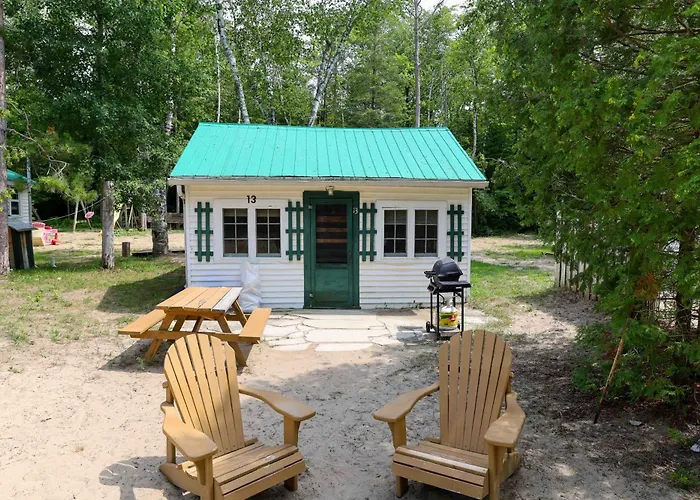 Private Beach Access -Cottage 13