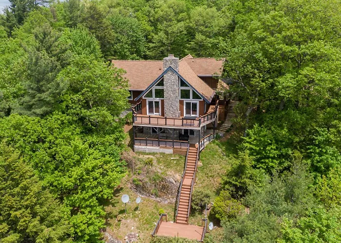 Rockcliff Retreat