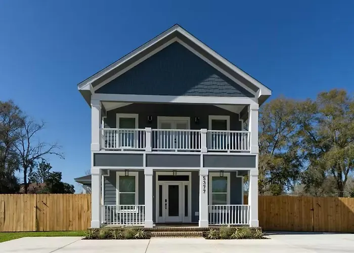 Blackwater River Retreat