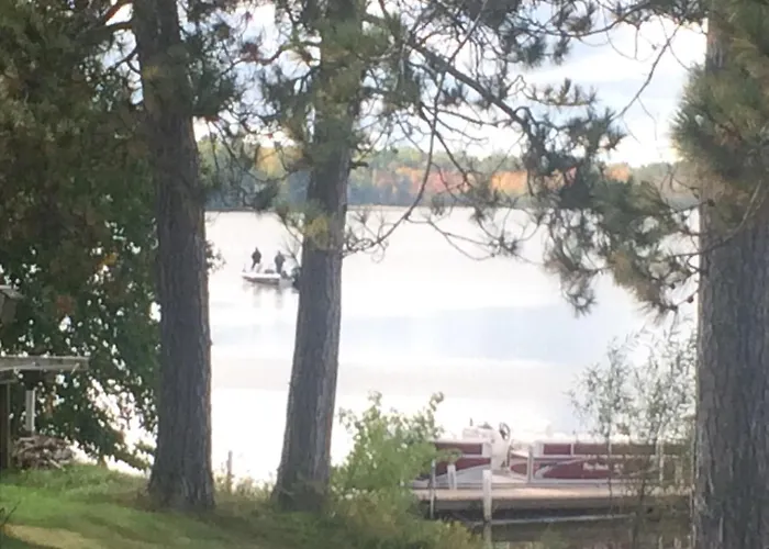 “The Cottage “On Lake Amnicon. Pet Friendly!