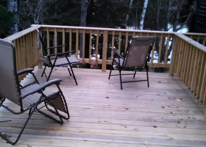 Cozy Cottage Rental Located Lakeside In The Peaceful Forest Of Millinocket, Maine
