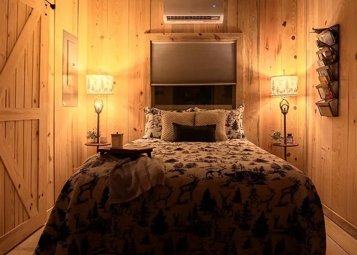 Cabin Retreat With Fire Pit & Scenic Ridge Views In Caddo Gap, Arkansas