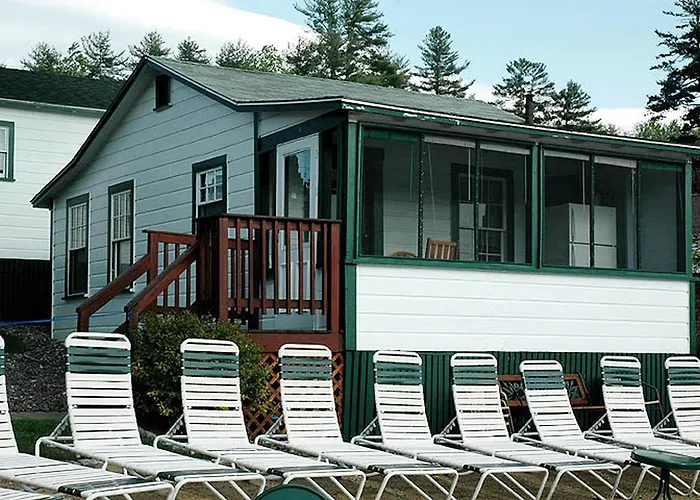 Lovely Lakefront Cottage Rental With Private Beach In New Hampshire