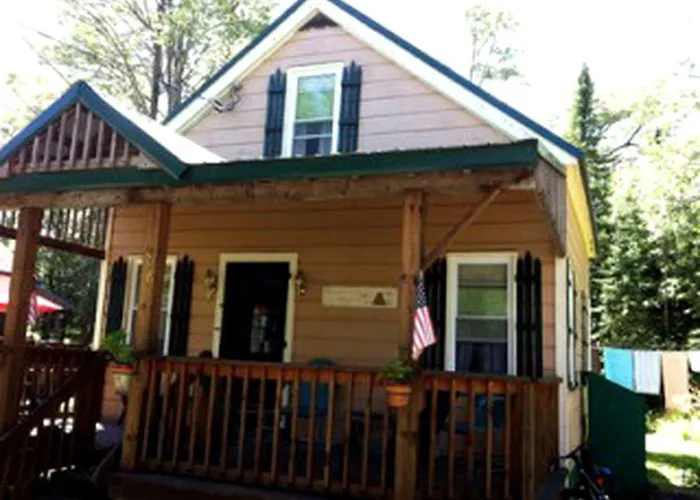Family Camping Cabin Rental In The Adirondacks In Upstate New York