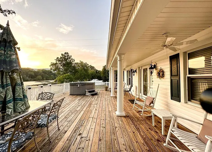 Shenandoah Getaways In This Stunning Riverside Rental For Romantic Escapes To Virginia