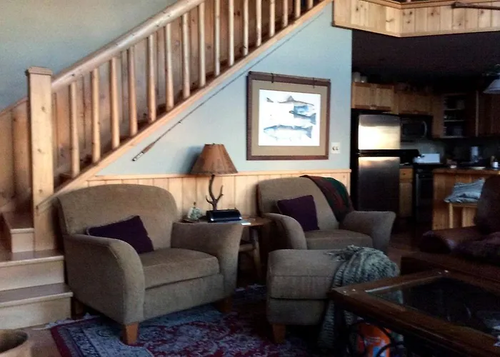 Luxury Cabin With Private Hot Tub Near Sunday River, Maine
