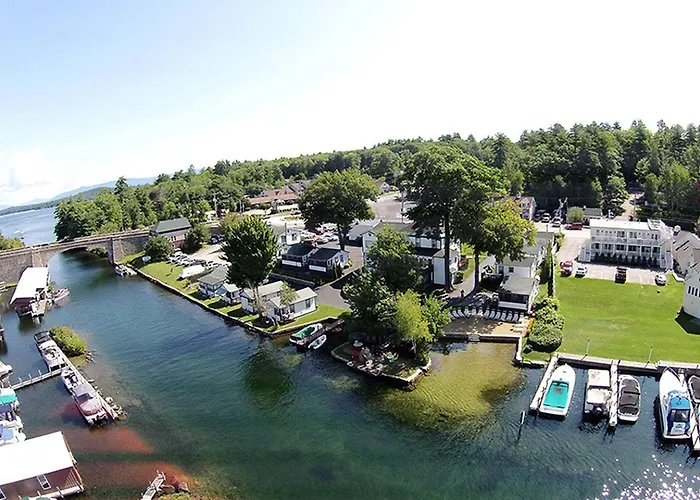 Unique Cottage Rental With Lovely Waterfront Views In New Hampshire