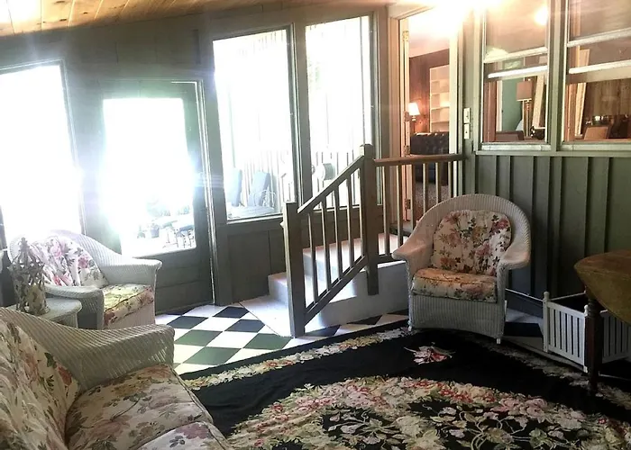 Beautiful Waterfront Cottage Rental With Lake Views In The Berkshires