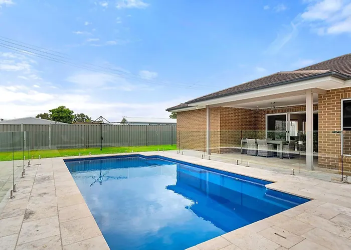 8 Meredith Ave, Lemon Tree Passage
