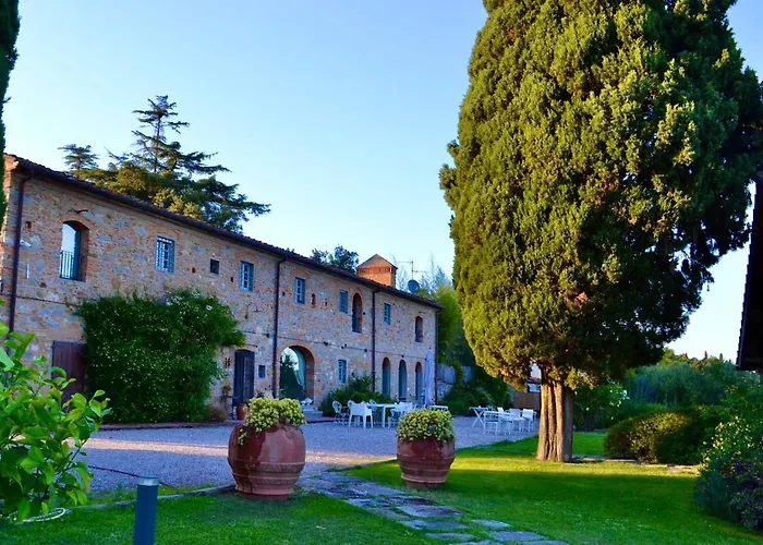 Tuscan Villa With Private Pool And Panoramic View