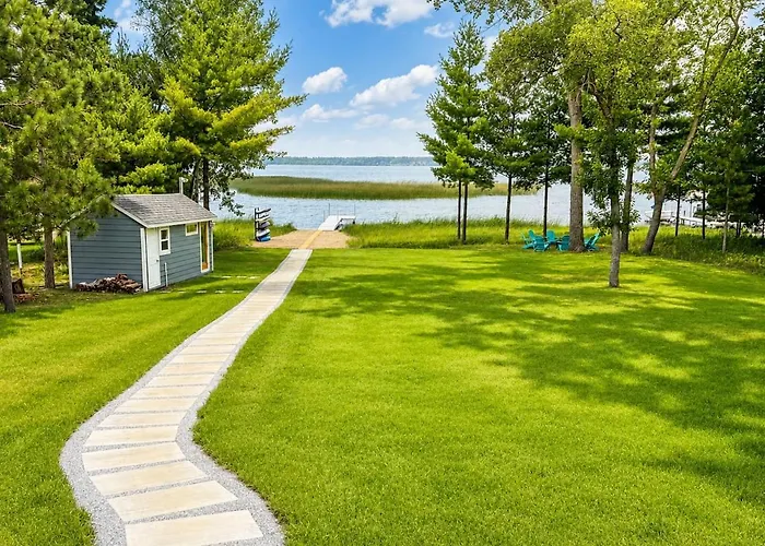 Sunset Beach On Round Lake