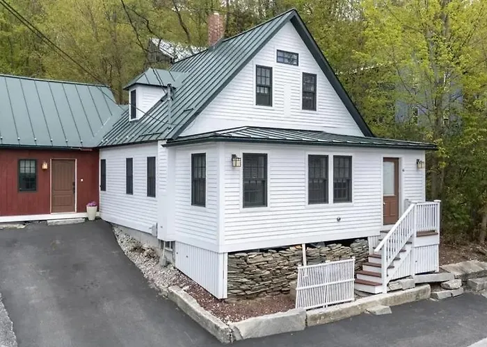 Sunapee Harbor Retreat
