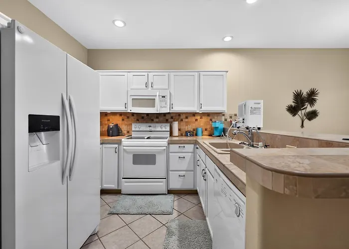 Laguna Vista Lakefront Retreat 2Br Sleeps 6 Townhouse