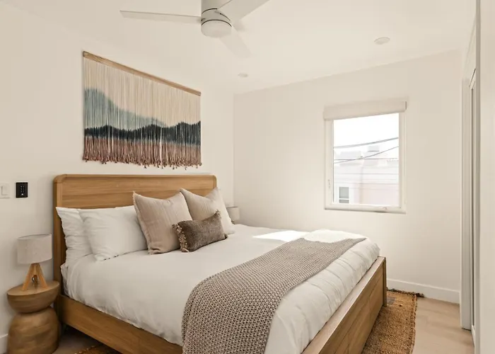 Tide House Hermosa Beach - No 2 - 1Bd W Parking
