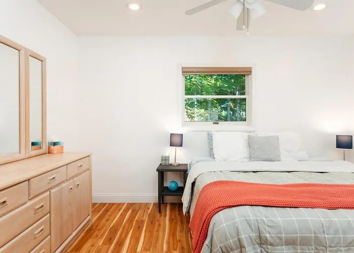 Camp Haven Heron House 5Br Lakefront Retreat Glen Lake
