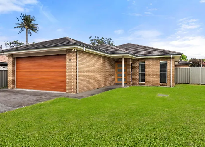 8 Meredith Ave, Lemon Tree Passage