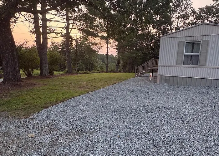Cozy Cottage Close To The Blue Ridge Parkway