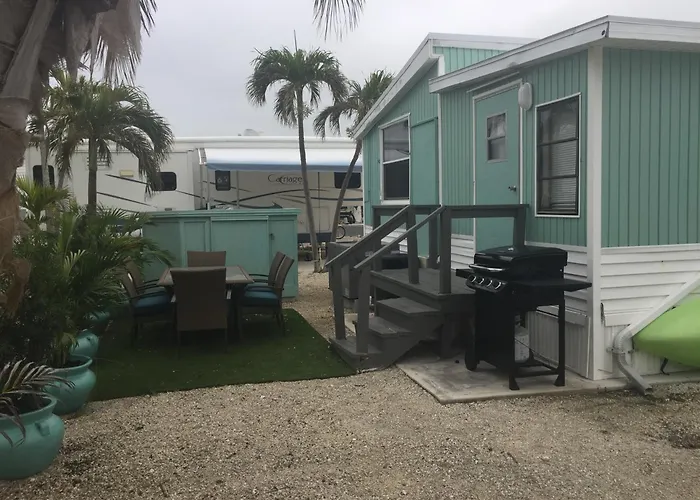 Sea Breeze Cottage - Venture Out Unit 066
