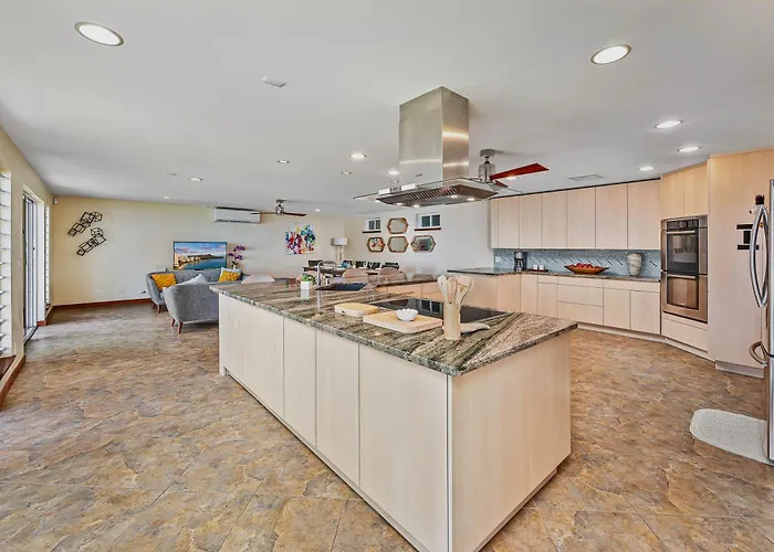 Oceanfront Gem In The Beautiful Kaneohe Dream Home Paradise Family Retreat