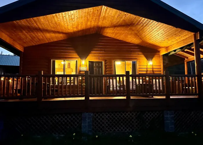 Cozy Greer Retreat Pond, Meadow & Mountain Views