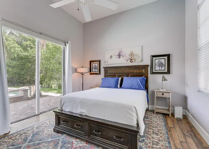 Parkland Pool Estate: 2 Luxury Homes On 2 Acres