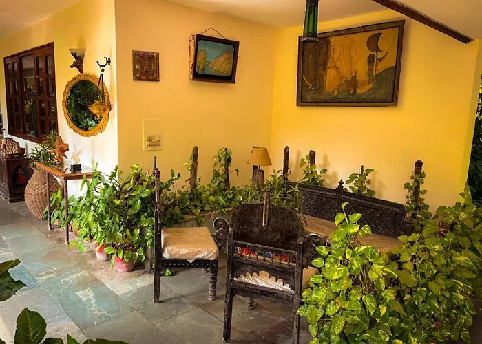 Art House By 8Mh - Peaceful Escape In Sainik Farms