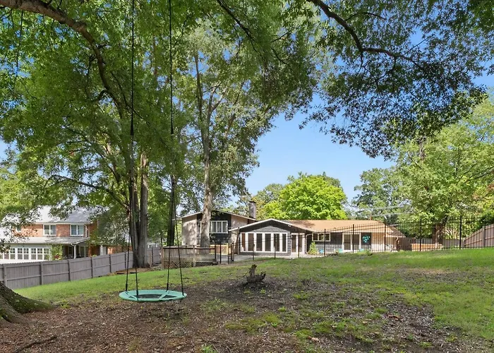 5Br Near Golf Courses Private Pool + Game Room