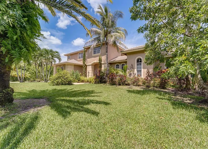 Parkland Pool Estate: 2 Luxury Homes On 2 Acres