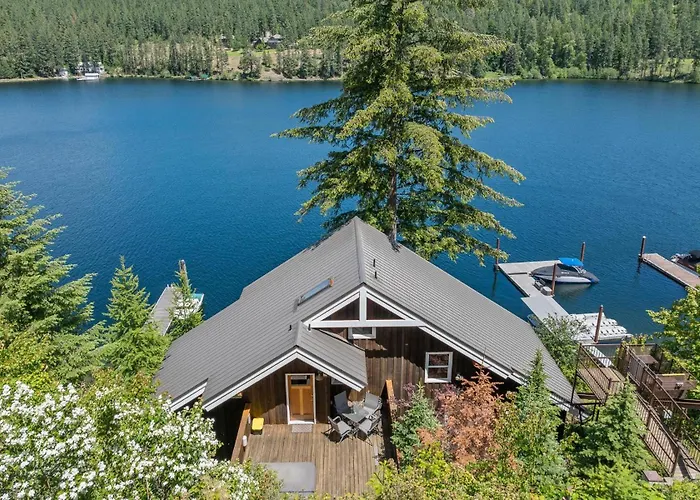 Echo Bay Lodge In Harrison, Id