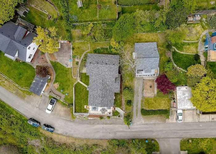 Waterview 4Br Home W/Hot Tub, Spa Bath & Game Room