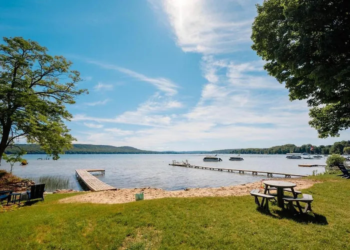 Camp Haven Sandpiper Cottage 4Br Beachfront Glen Lake
