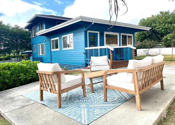 Cozy Lanikai Cottage Walking Distance To The Beach-Near Shops Restaurants